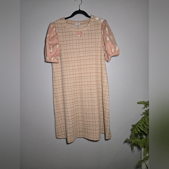 VOY Neutral Houndstooth Puff Sleeve Dress | Rhinestone Shoulder | Size Medium - Picture 2 of 8